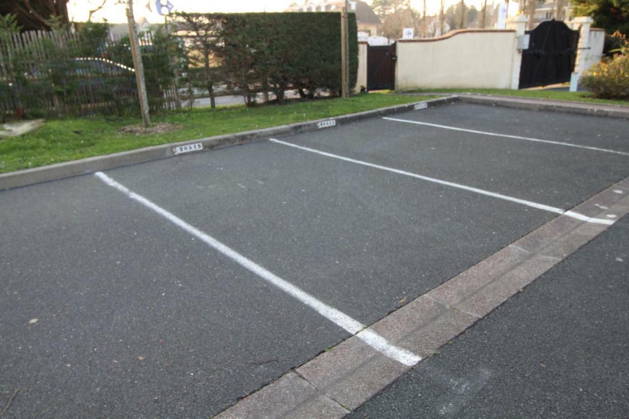 Cadre Exceptionnel: Duplex Classe 4**** Tennis, Piscine, Parking, Linge Inclus, Wifi, Materiel Bebe, Proximite Centre Deauville Exterior foto